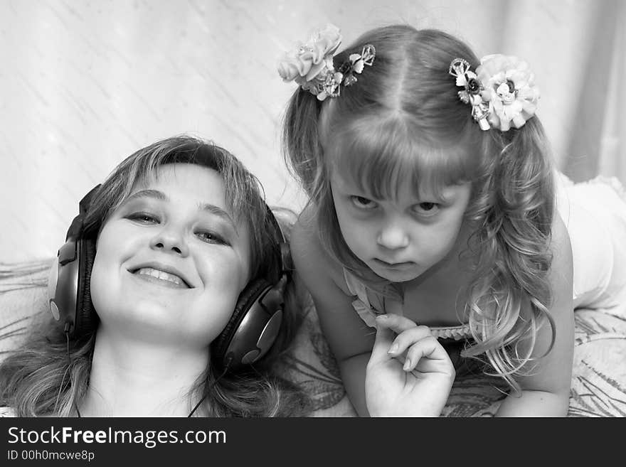 Dialogue of mother with the daughter in house conditions. Dialogue of mother with the daughter in house conditions