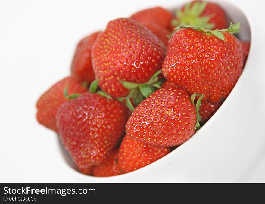 Photo of a bowl of strawberries