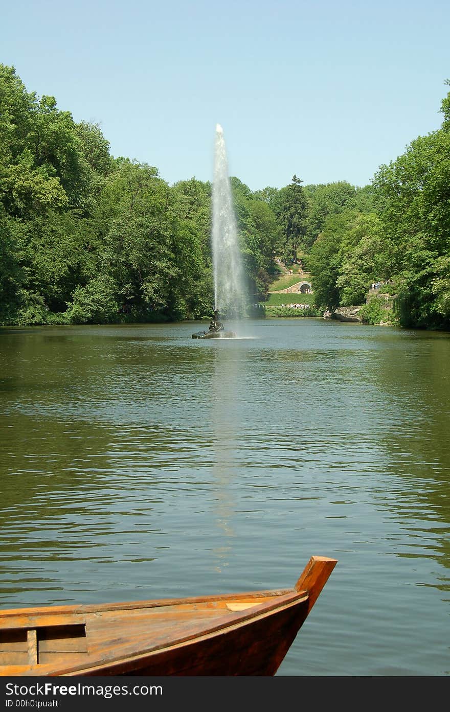 The fountain like snake, Sophia-park in Uman