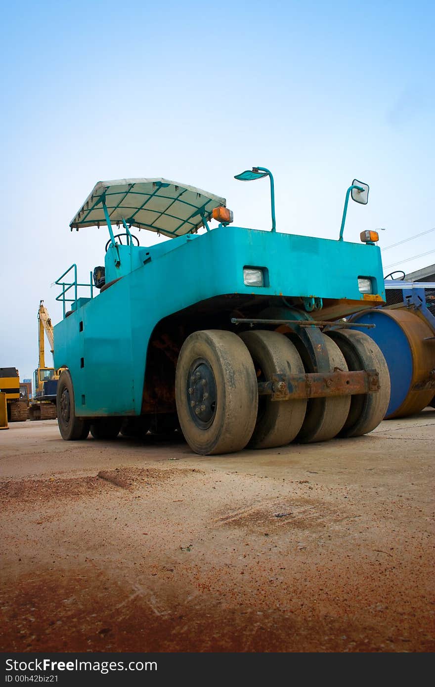 Road Reclaimer Machine in a construction site, flattening machine