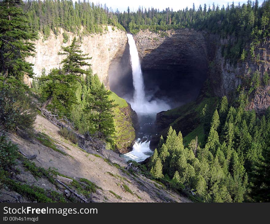 Helmcken Falls 2