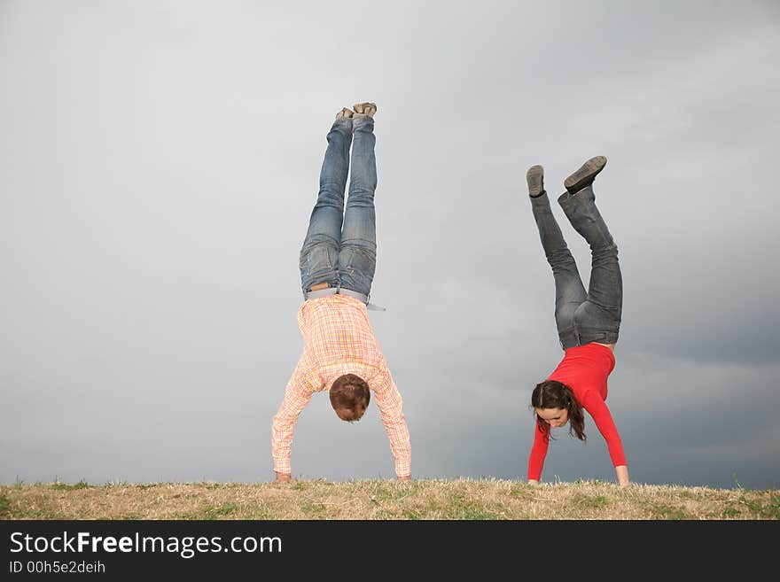 Man and woman entertained