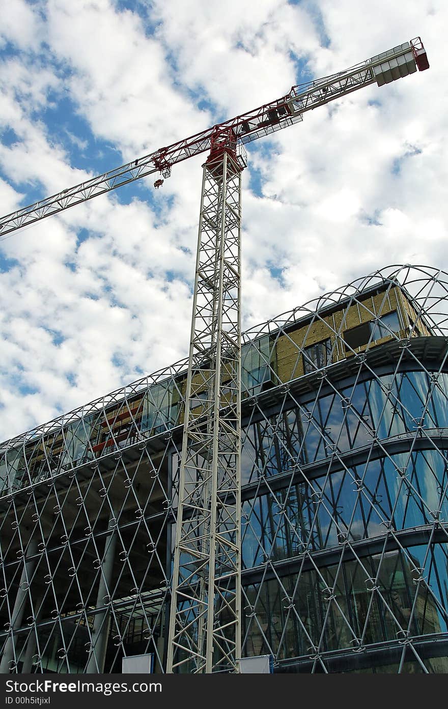 Office and flat building under contruction at Budapest. Office and flat building under contruction at Budapest.