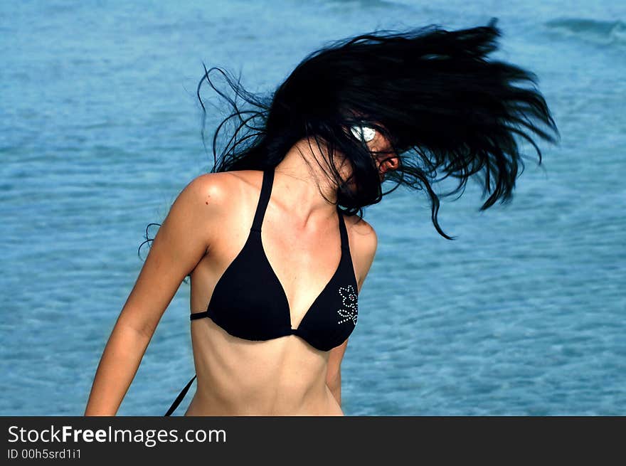 Bikini Hairdance By The Ocean