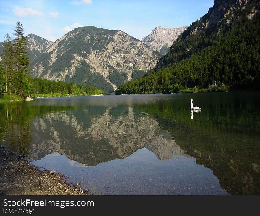 A beautiful way to hike. A beautiful way to hike