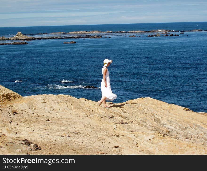 Lady In White 27