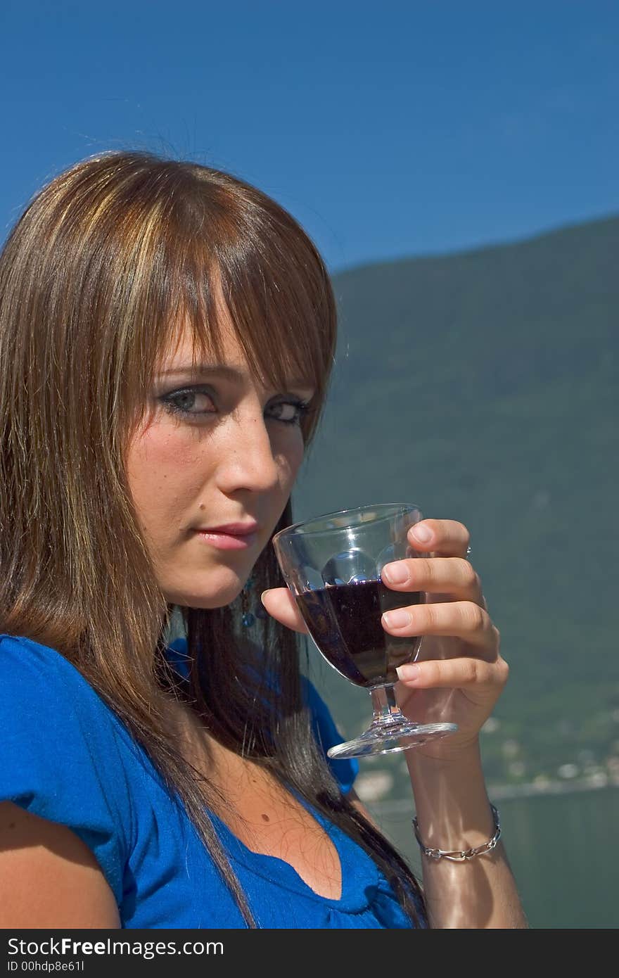 Woman driking some wine