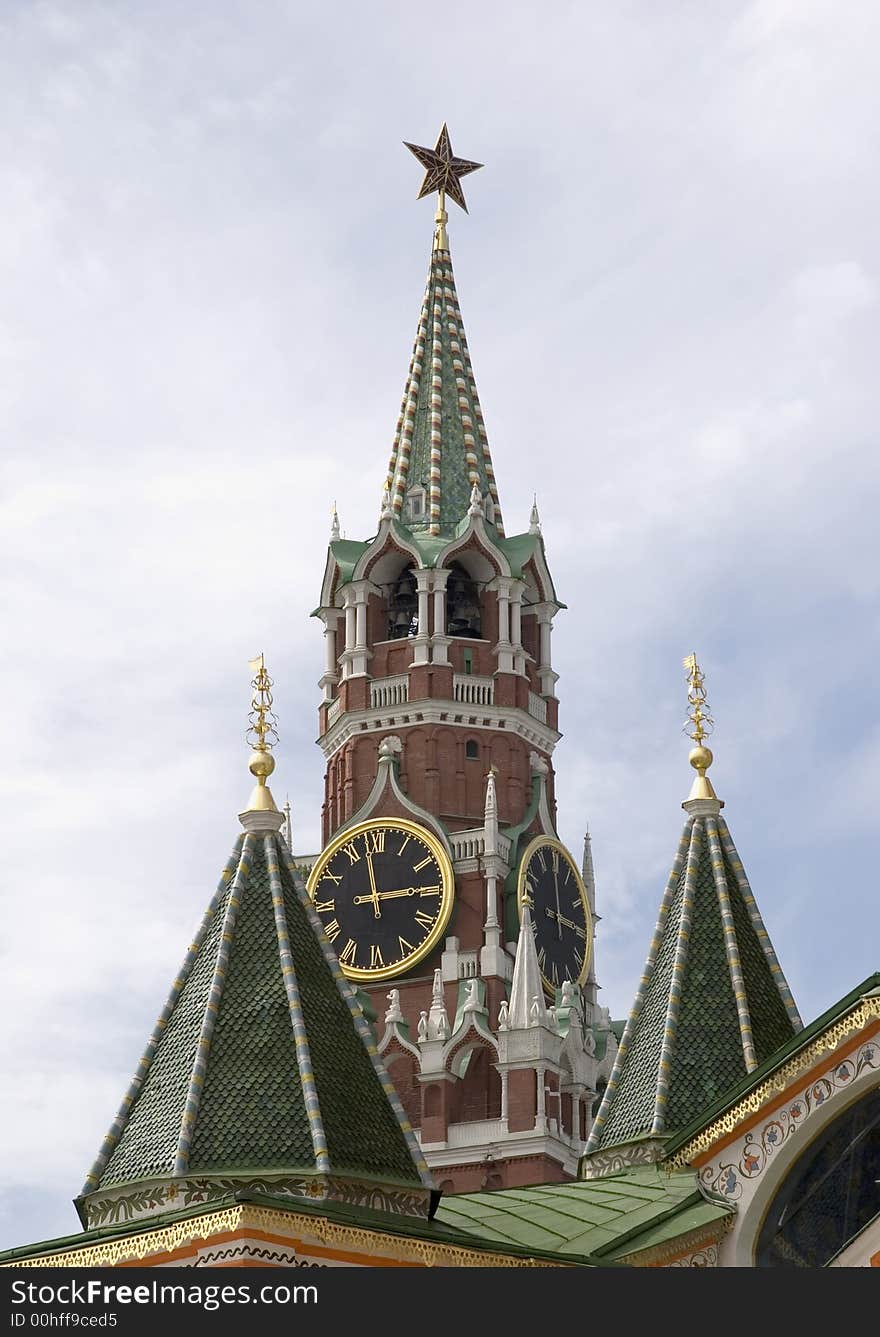 Kremlin Moscow clock tower (red square). Kremlin Moscow clock tower (red square)