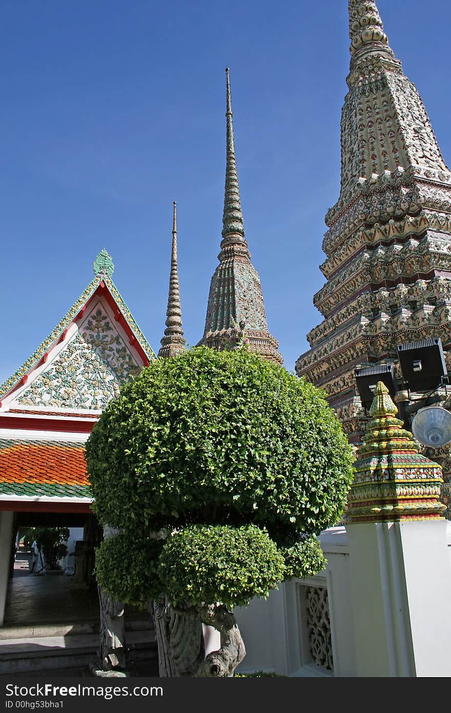 Grand Palace Chedis