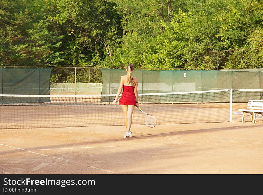 Blond girl on the court