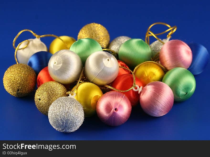 A Garland From Balls.