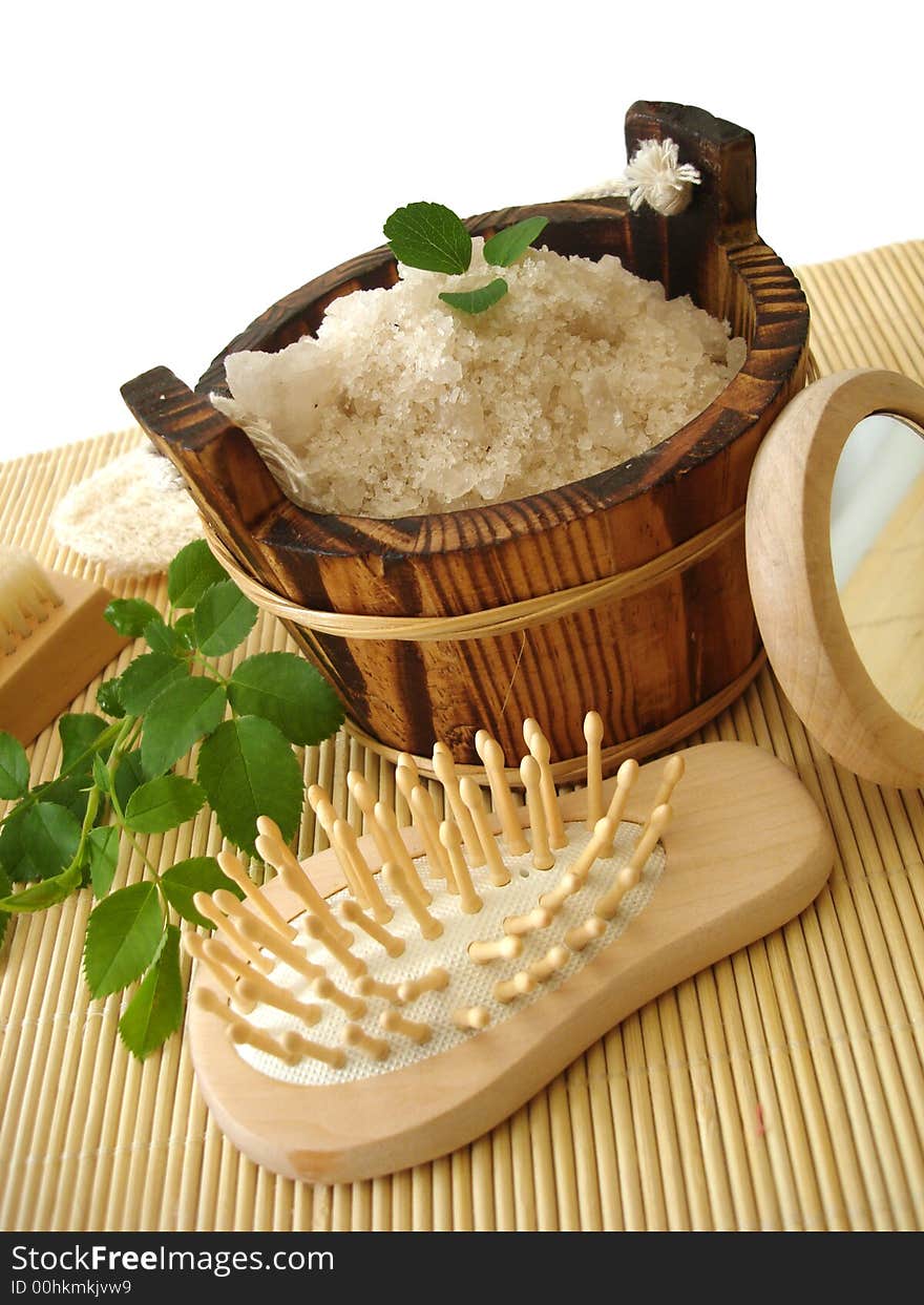 Washtub with bath salt, comb, mirror and brush