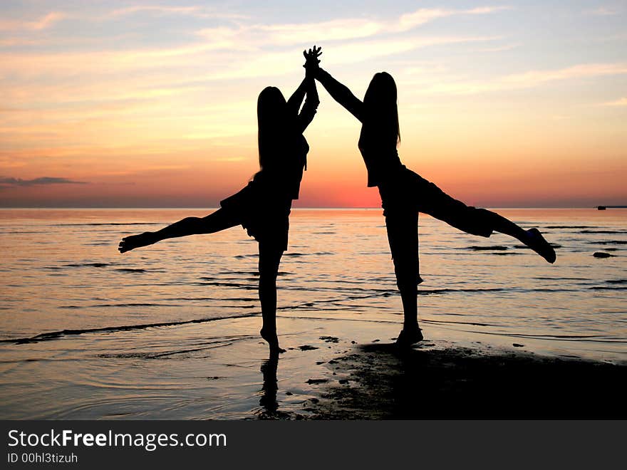 Dancing Girls