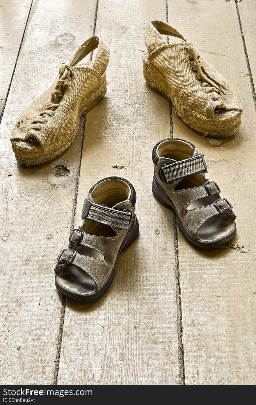 Beloved family grunge-children's and adult footwear