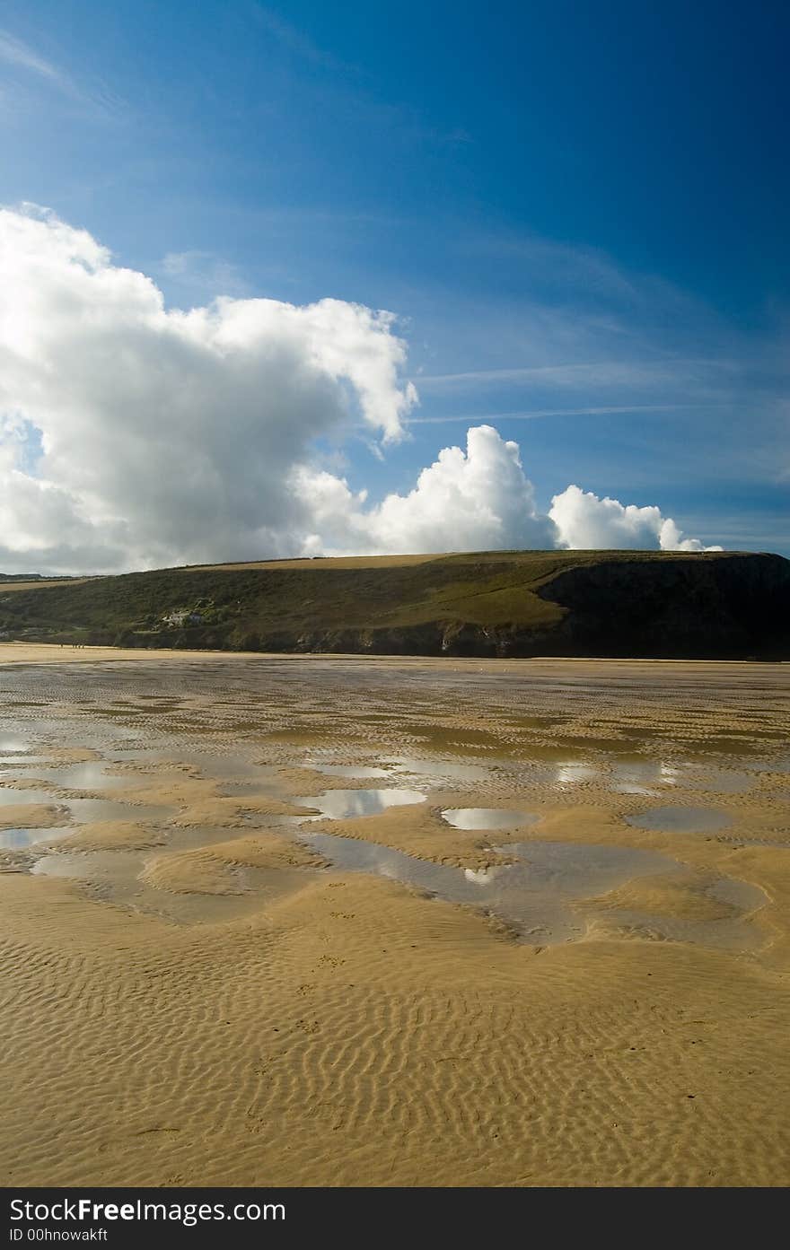 Water cliffs and clouds