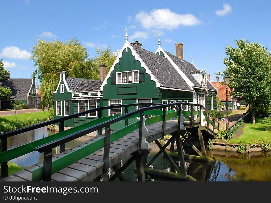 Historic dutch village 'zaanse schans' with vintage wooden houses