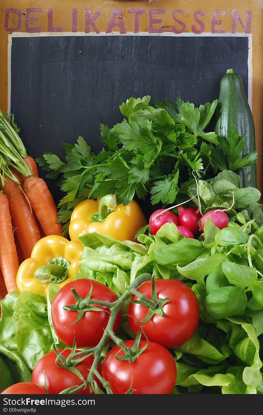 Salad, Tomato and other fresh vegetable