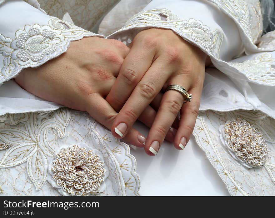 Bride S Hands