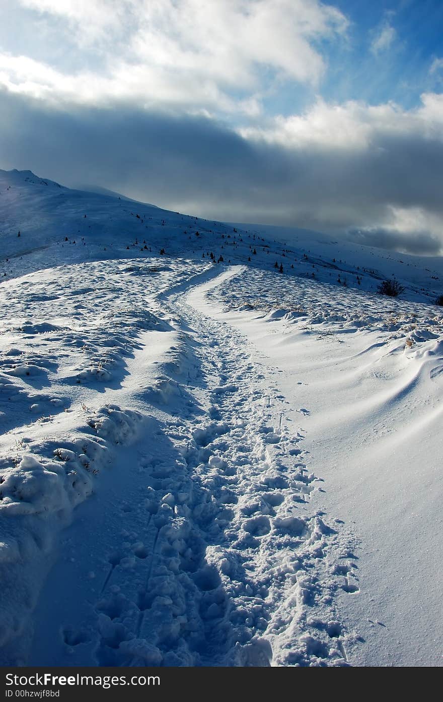 Path to the top of mountain