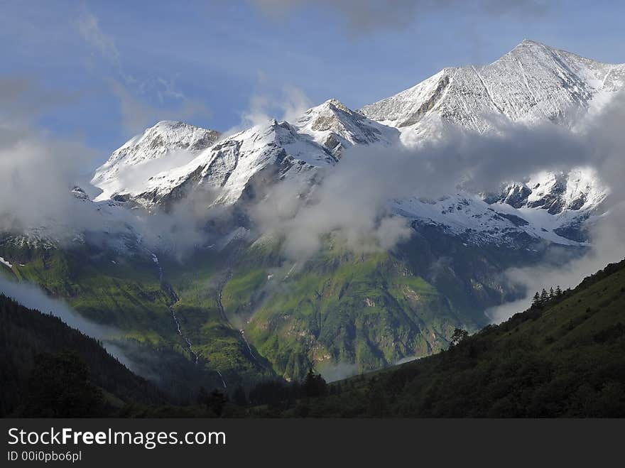 Grossglockner Group - View from Edelweisspitze. Grossglockner Group - View from Edelweisspitze