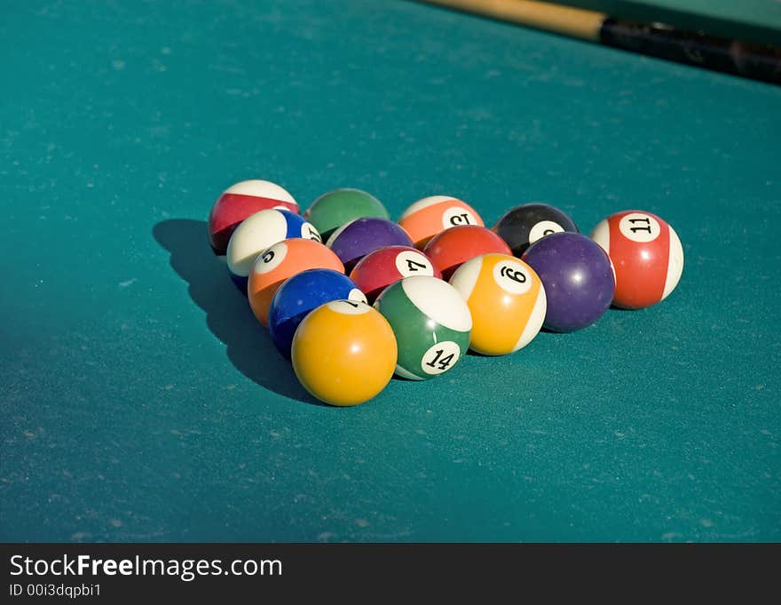 Billiard pyramid on green cloth - game nine