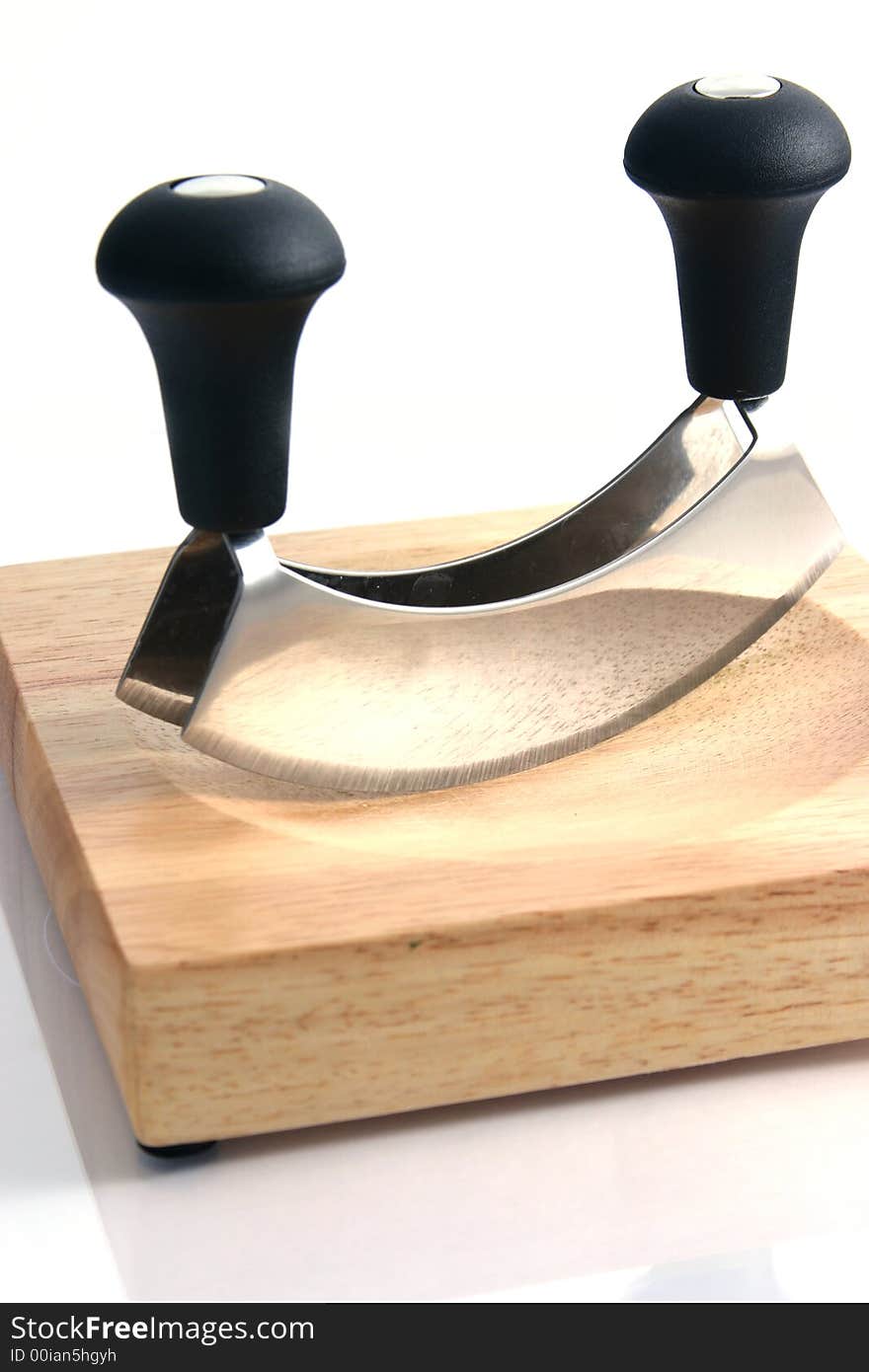 Mincing knife with wooden board