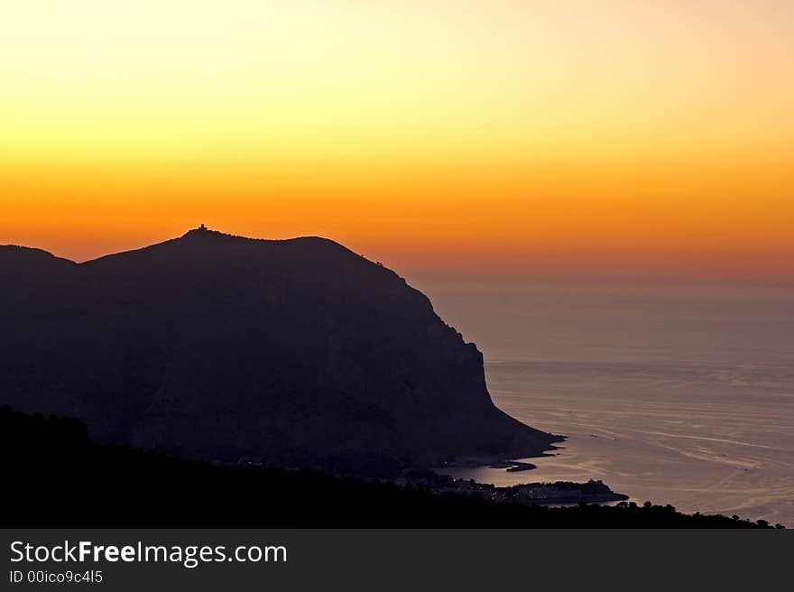 A view of sunrise on mondello (Palermo)