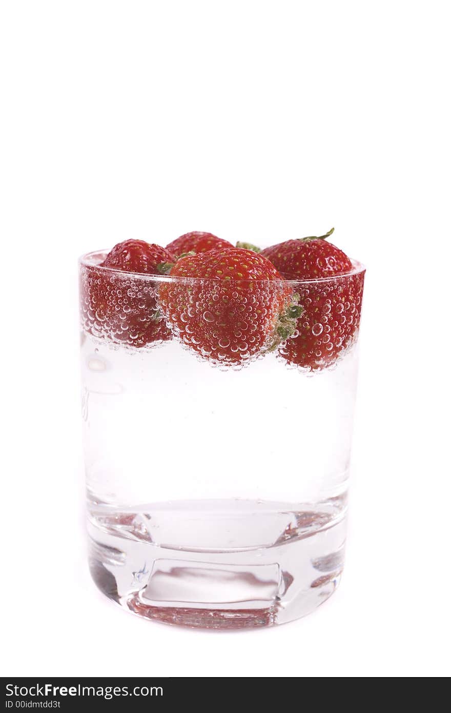 Red strawberry fruit and bubble water drink