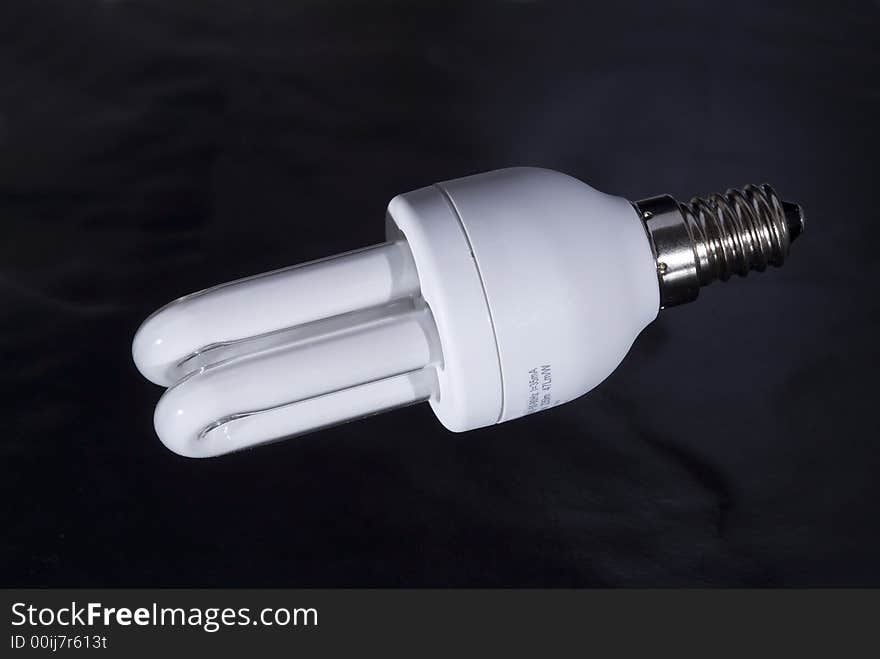 Energy saving light bulb