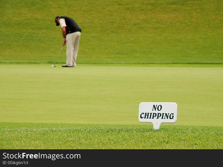 Golf player - No Chipping