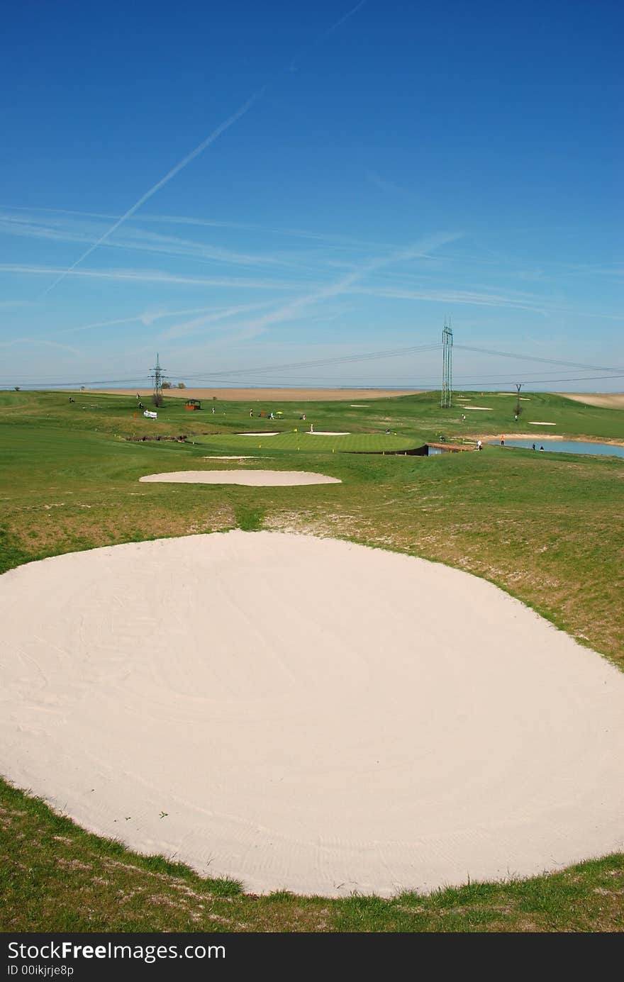 Golf bunker