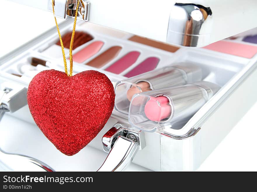 Makeup briefcase and heart