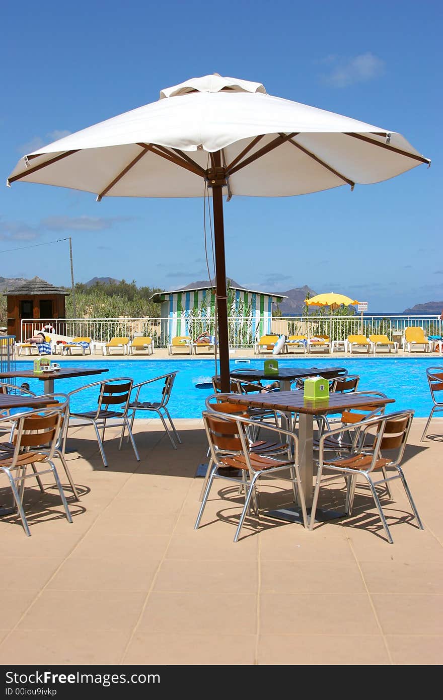 Bar by the pool with sun shade