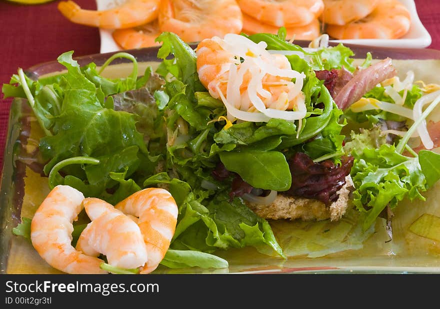 Bread toast with assorted lettuce leaf and boiled prawn. Bread toast with assorted lettuce leaf and boiled prawn