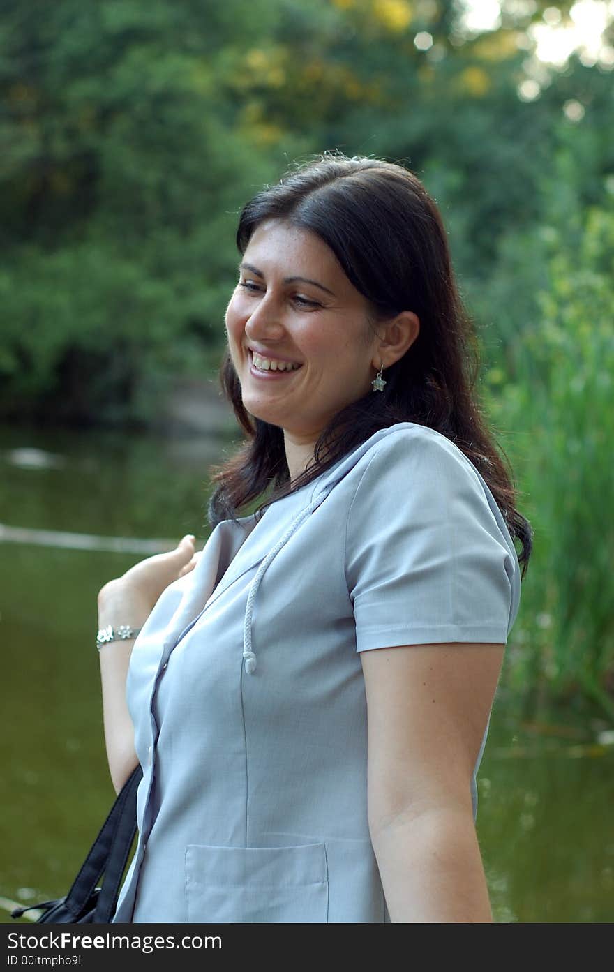 Single women portrait in the park