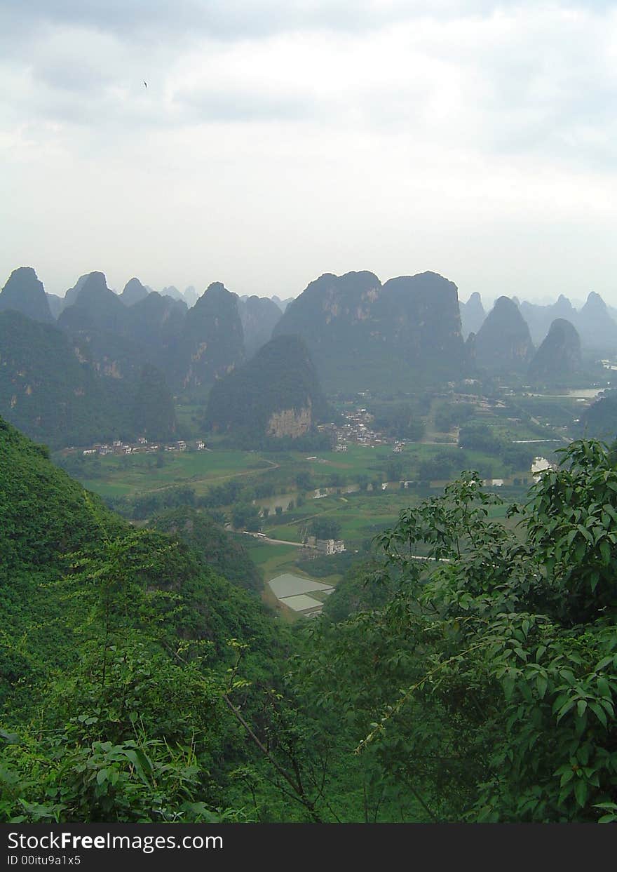 View point in Yang Shuo mountain. View point in Yang Shuo mountain