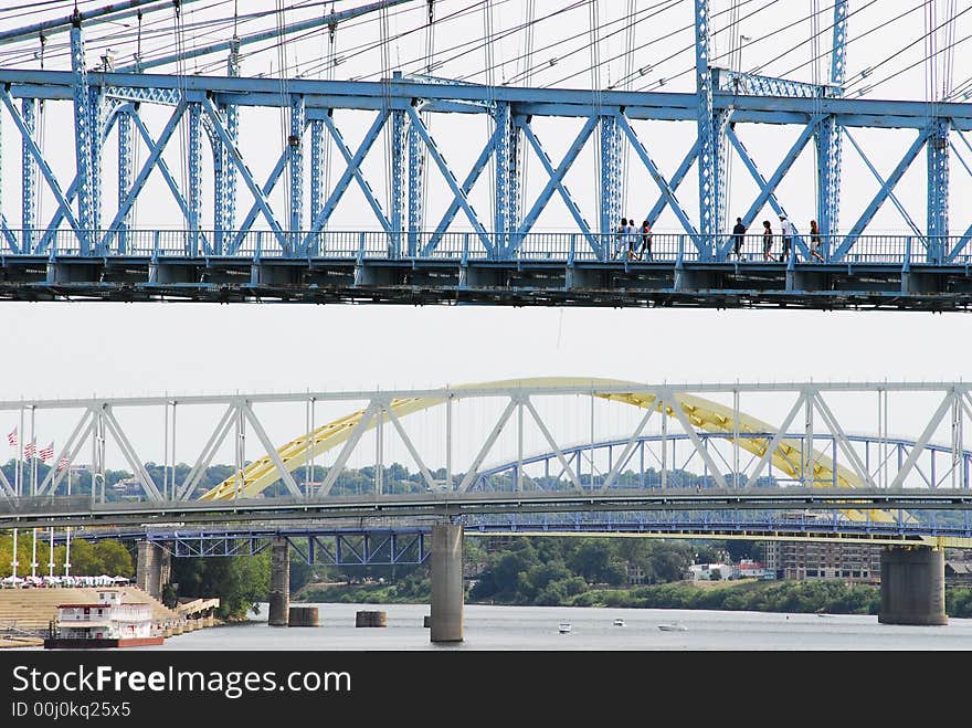 Suspension bridge