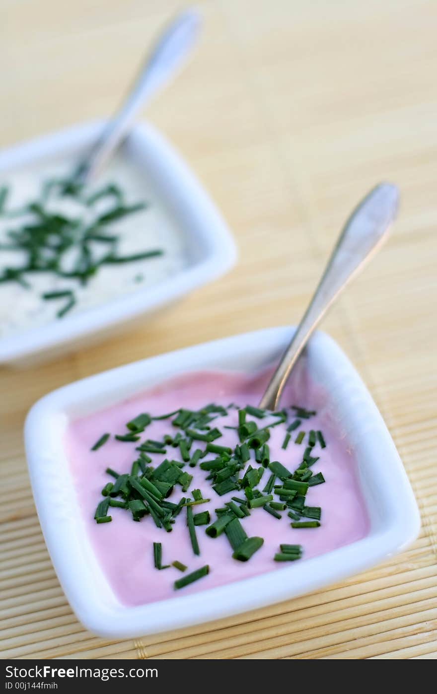 Yogurt and garlic sauces with parsley