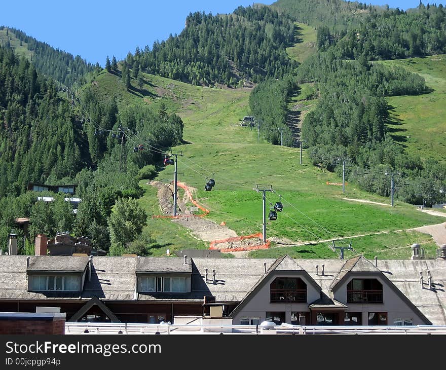 Mountain Condos And Gondola