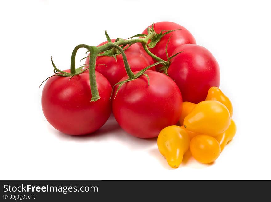 Red and yellow tomatoes