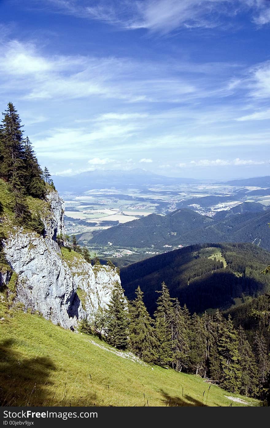 The mountains in the morning (Tatry Slovakian). The mountains in the morning (Tatry Slovakian)