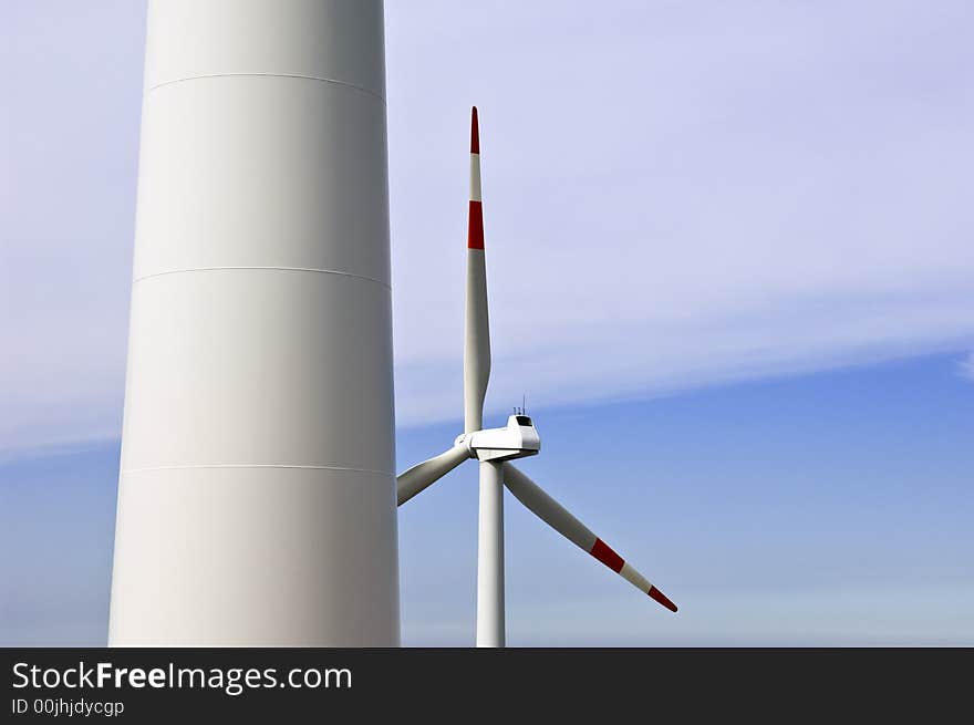 Wind turbine tower