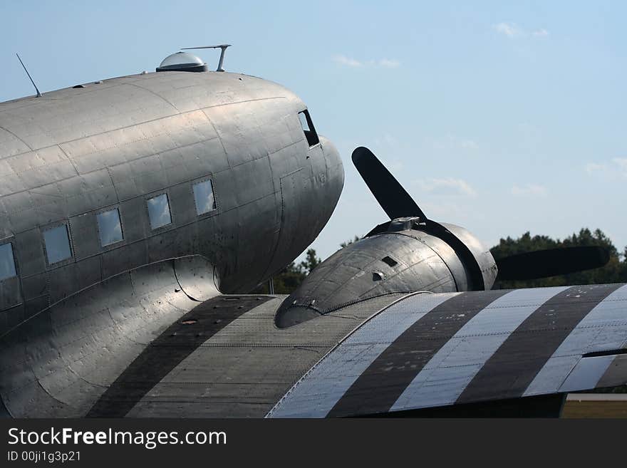 I took th pic of this oldie at the great air show of Georgia 2006. I took th pic of this oldie at the great air show of Georgia 2006