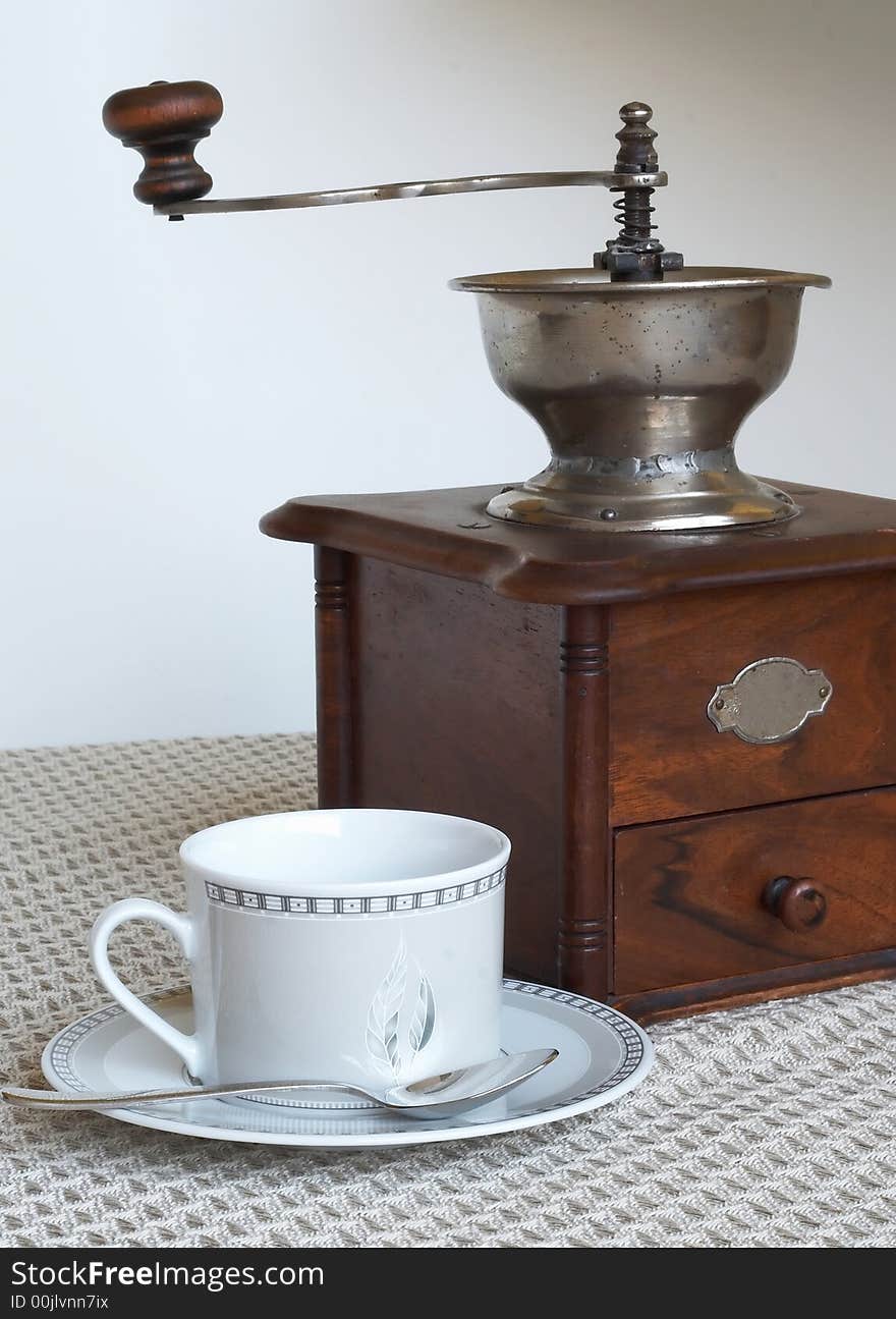 Coffee grinder