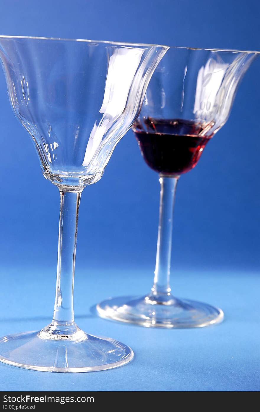 Photo of shining wine glasses