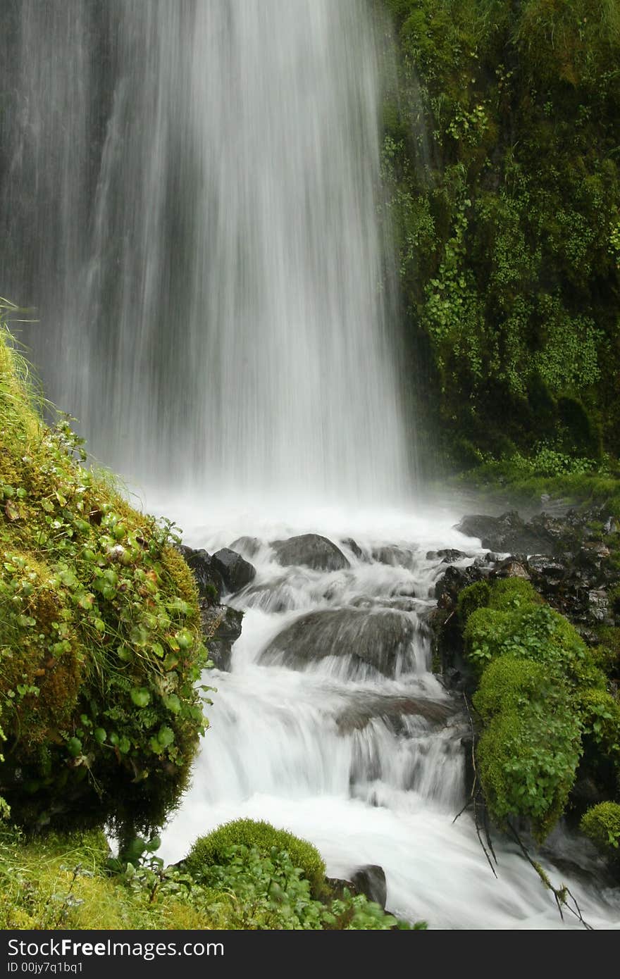 Top of Wahkeenah Falls