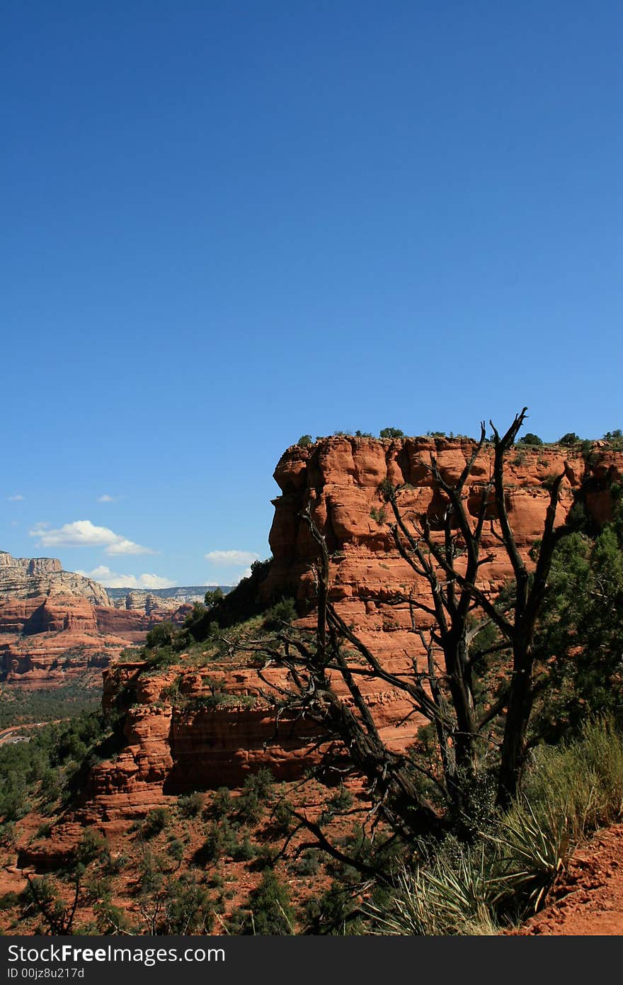 Taken while climbing Doe Mesa in Sedona's Redrocks. Taken while climbing Doe Mesa in Sedona's Redrocks.