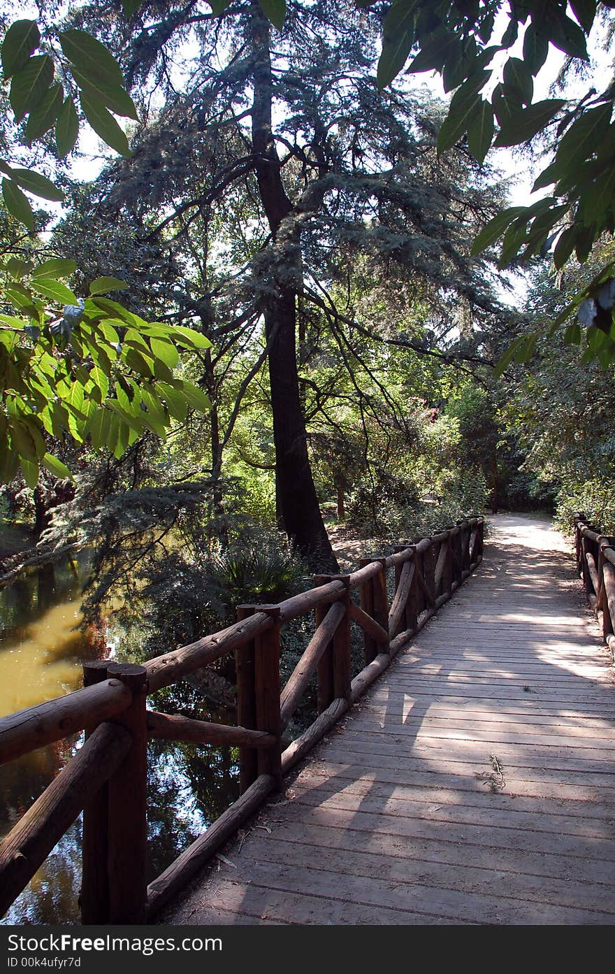 A big park in the city of madrid