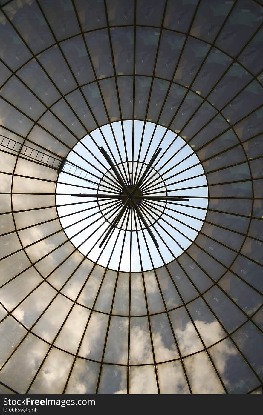 Radiate circular ceiling