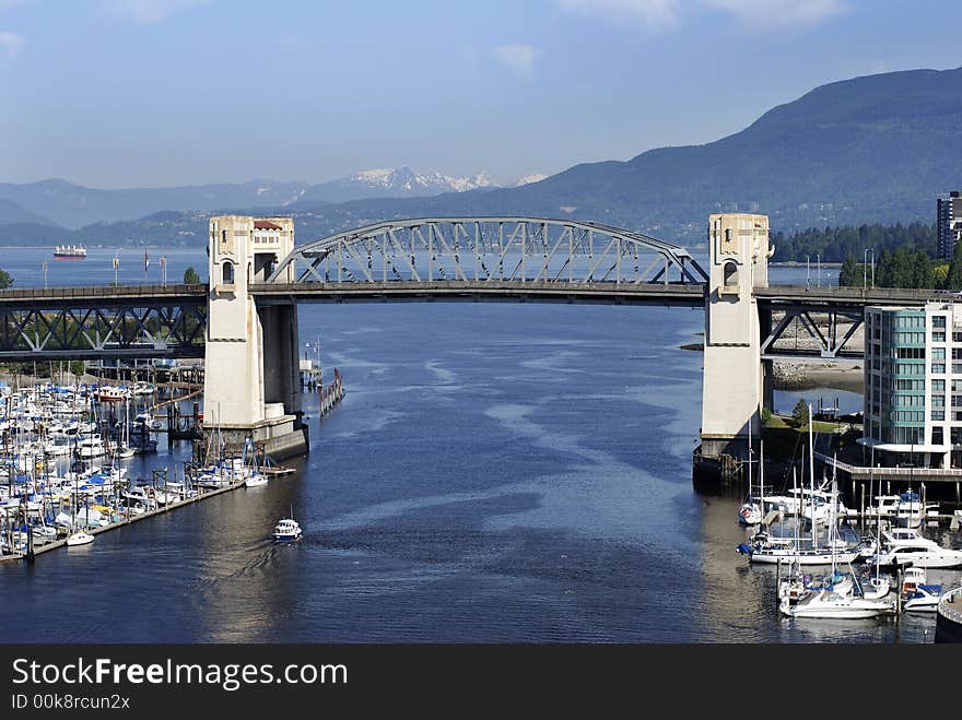 Historic Vancouver bridge in the sunny morning (British Columbia, Canada). Historic Vancouver bridge in the sunny morning (British Columbia, Canada).